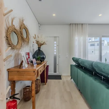 - Vale Da Terca Vermelha